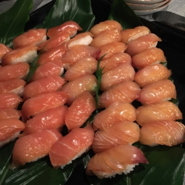 すし さま