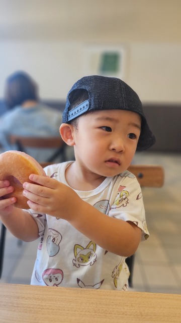 よこちゃん さま