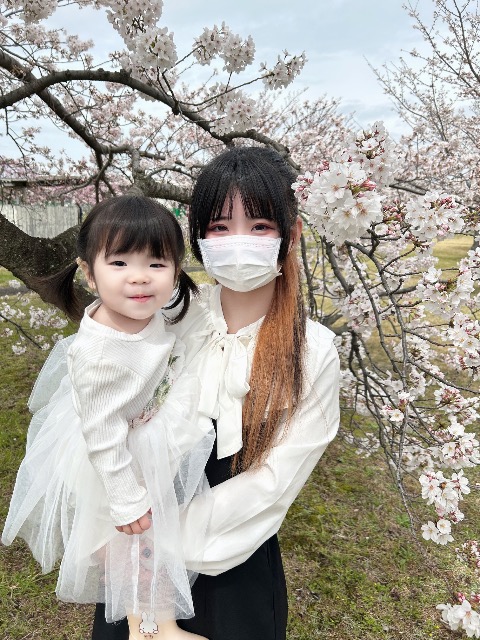 おまえの元カノ さま